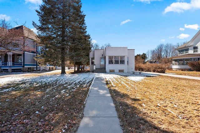 2141 RIVERSIDE AVENUE, Marinette, WI 54143