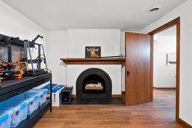 2141 RIVERSIDE AVENUE, Marinette, WI 54143