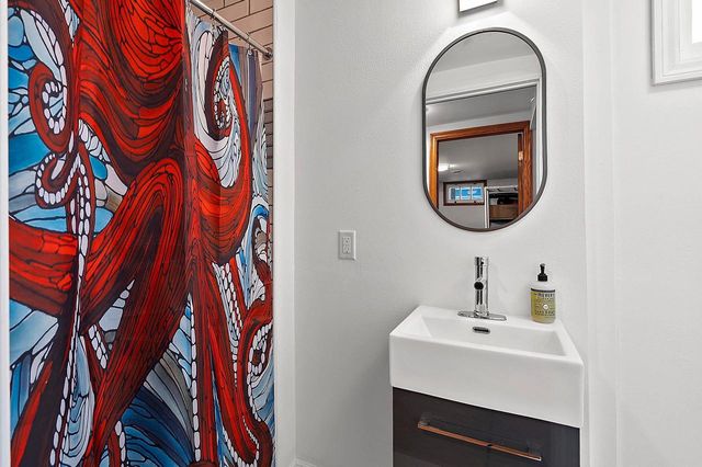 2141 RIVERSIDE AVENUE, Marinette, WI 54143