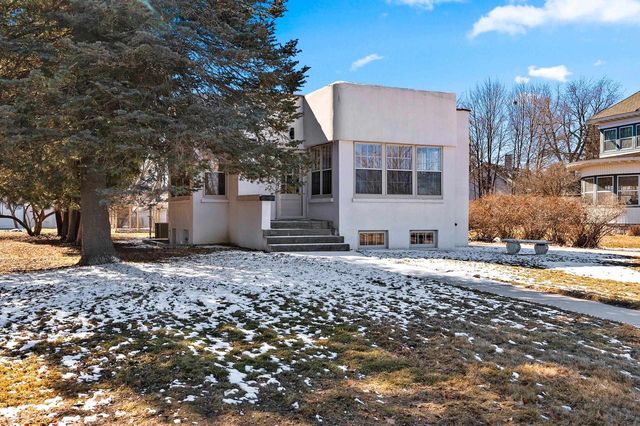 2141 RIVERSIDE AVENUE, Marinette, WI 54143