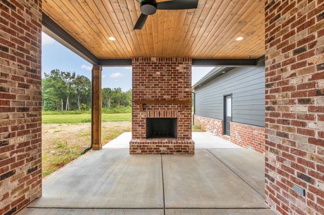 7209 Denton Drive, Christiana, TN 37037