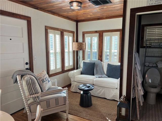 340 N Alister St 10, Port Aransas, TX 78373