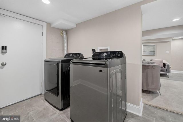 3151 NEWTON ST NE, Washington, DC 20018