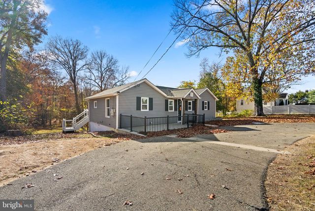 8128 WOODYARD RD, Clinton, MD 20735