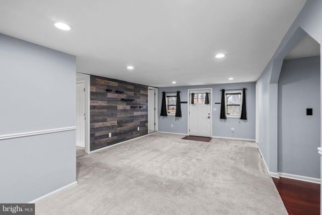 8128 WOODYARD RD, Clinton, MD 20735