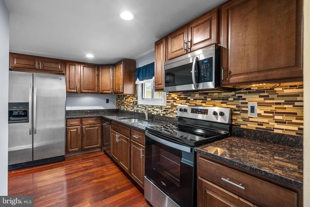 8128 WOODYARD RD, Clinton, MD 20735