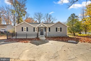 8128 WOODYARD RD, Clinton, MD 20735