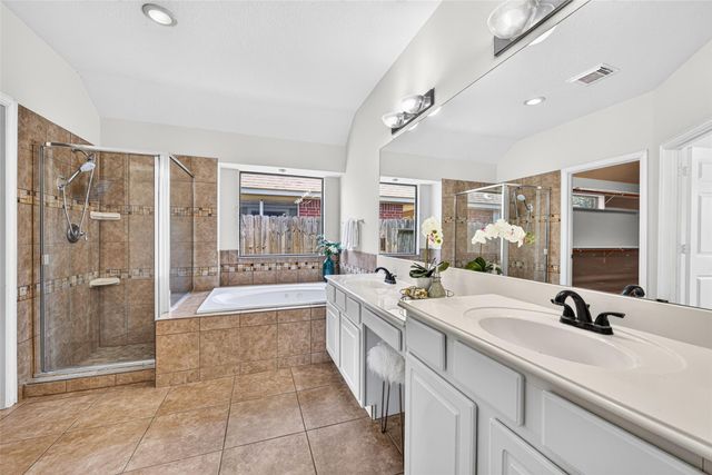 3146 Autumnjoy Drive, Pearland, TX 77584