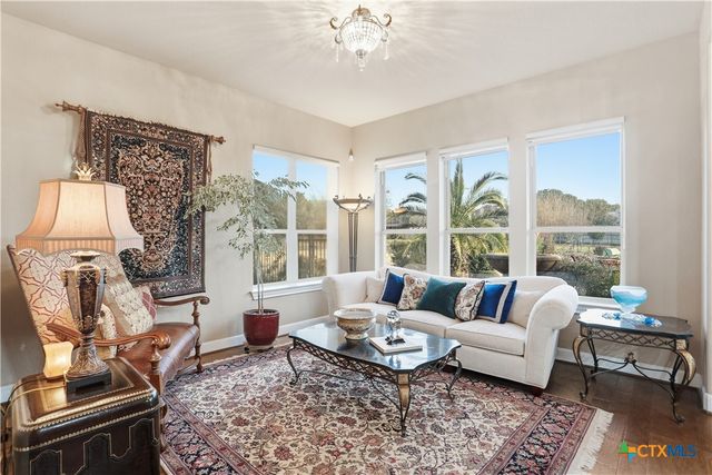 208 Lowman Lane, New Braunfels, TX 78132