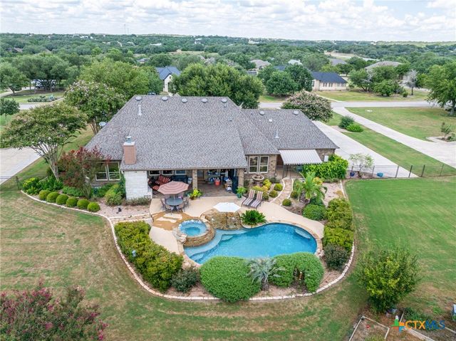 208 Lowman Lane, New Braunfels, TX 78132