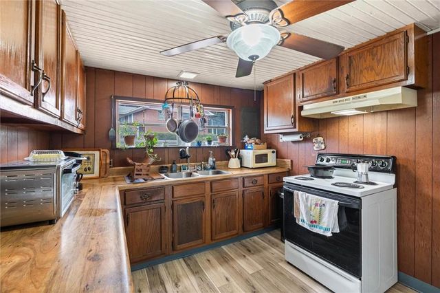 30382 Wayside Drive, Spanish Fort, AL 36527