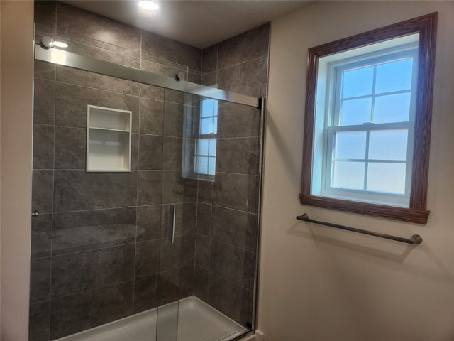 6836 HEATHER Trail, Erie, PA 16510