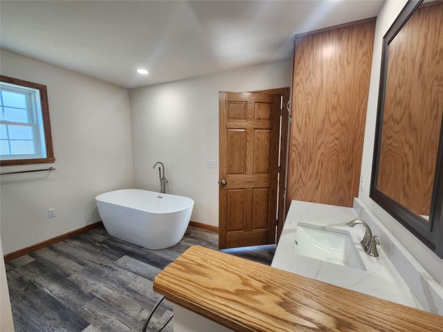 6836 HEATHER Trail, Erie, PA 16510