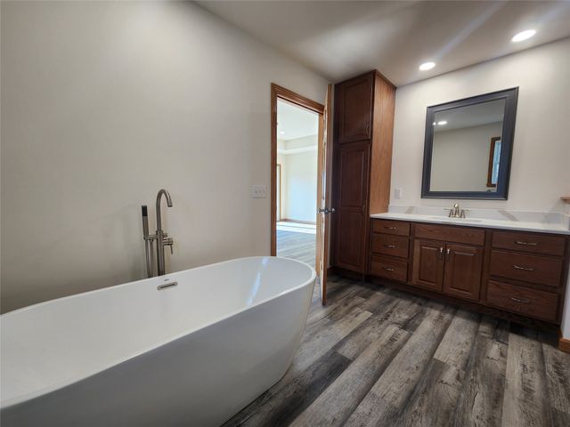 6836 HEATHER Trail, Erie, PA 16510