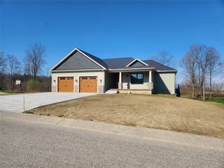 6836 HEATHER Trail, Erie, PA 16510