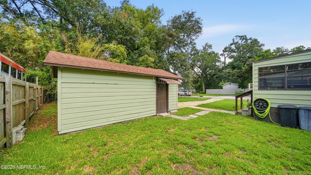 2870 STANWOOD Avenue, Jacksonville, FL 32207