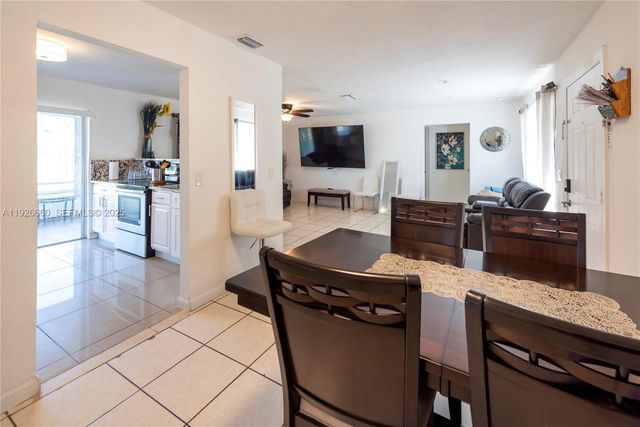 9331 NW 24th Pl, Sunrise, FL 33322