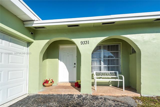 9331 NW 24th Pl, Sunrise, FL 33322