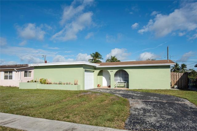 9331 NW 24th Pl, Sunrise, FL 33322