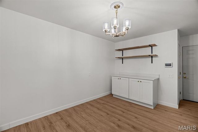 775 Sherwood Drive, Florissant, MO 63031