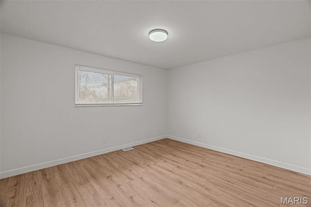 775 Sherwood Drive, Florissant, MO 63031