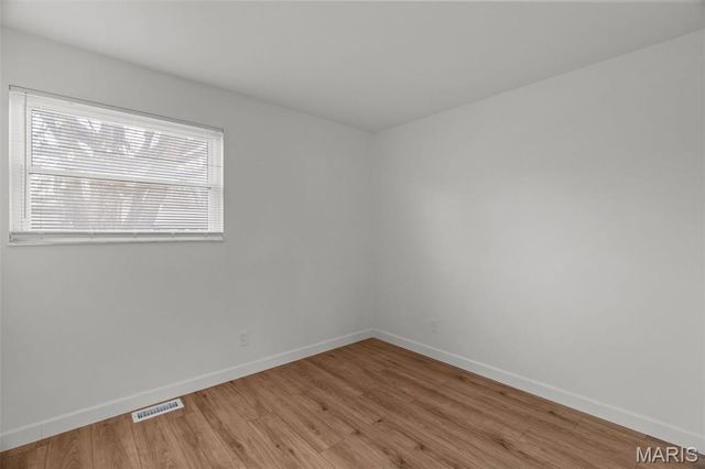 775 Sherwood Drive, Florissant, MO 63031