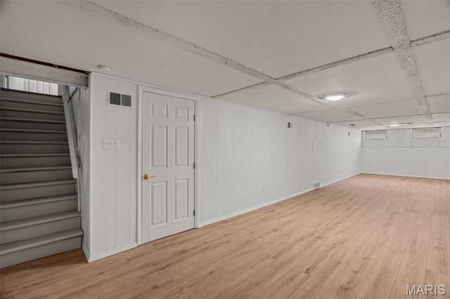 775 Sherwood Drive, Florissant, MO 63031