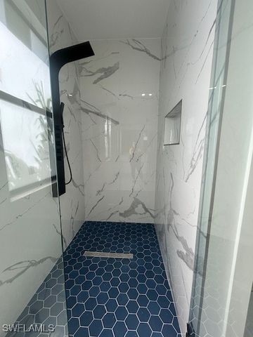 3333 12th AVE NE, Naples, FL 34120