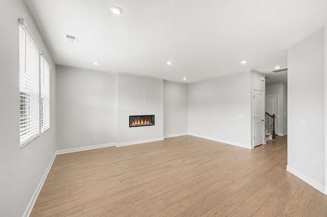 130 Millbrook Dr, Spring Hill, TN 37174