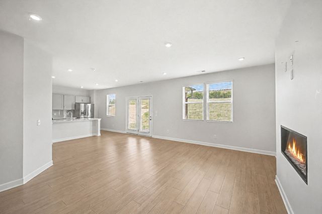 130 Millbrook Dr, Spring Hill, TN 37174
