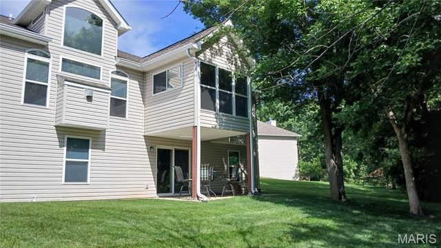 4102 Shepherds Hill Circle, St Peters, MO 63304