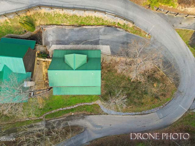 620 Chickasaw Gap Way, Pigeon Forge, TN 37863