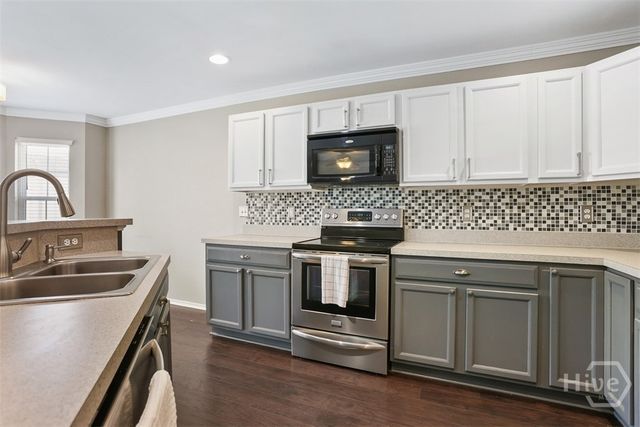 131 Fairgreen Street, Savannah, GA 31407