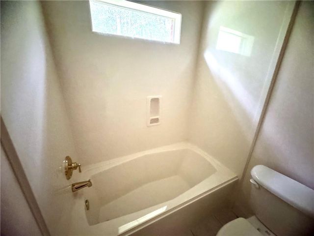 1301 Dunnaway Drive, Mobile, AL 36605