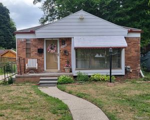 21350 Kipling Street, Oak Park, MI 48237