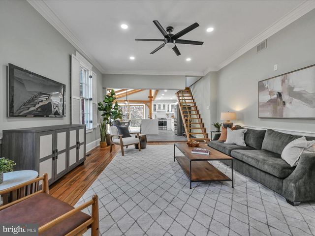 100-102 LANDENBERG RD, Landenberg, PA 19350