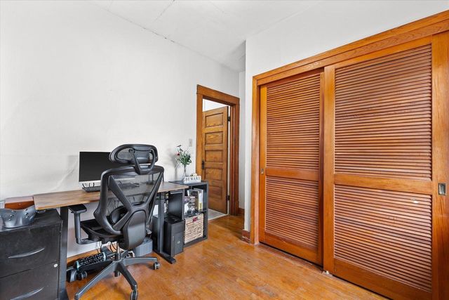 447 S 72nd STREET, Milwaukee, WI 53214