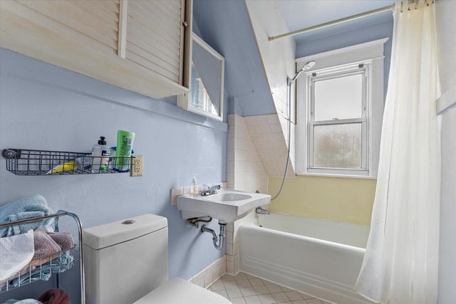 447 S 72nd STREET, Milwaukee, WI 53214