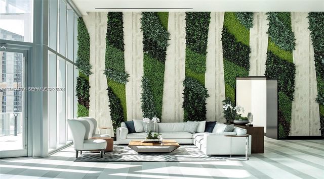 851 NE 1st Ave PH4912, Miami, FL 33132