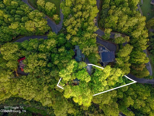 507 Eagle Trail, Gatlinburg, TN 37738