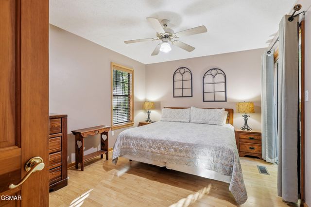 507 Eagle Trail, Gatlinburg, TN 37738