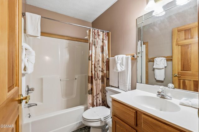 507 Eagle Trail, Gatlinburg, TN 37738