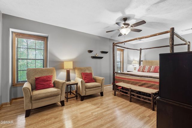 507 Eagle Trail, Gatlinburg, TN 37738