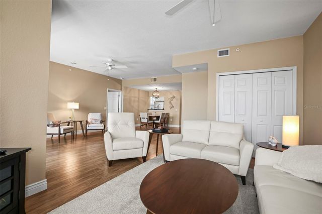 5 ISLAND PARK PLACE 206, Dunedin, FL 34698