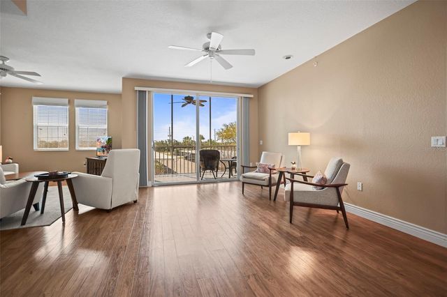 5 ISLAND PARK PLACE 206, Dunedin, FL 34698