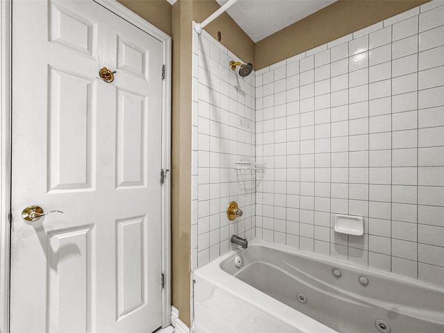 5 ISLAND PARK PLACE 206, Dunedin, FL 34698