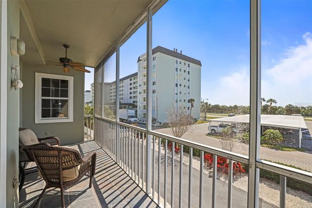 5 ISLAND PARK PLACE 206, Dunedin, FL 34698