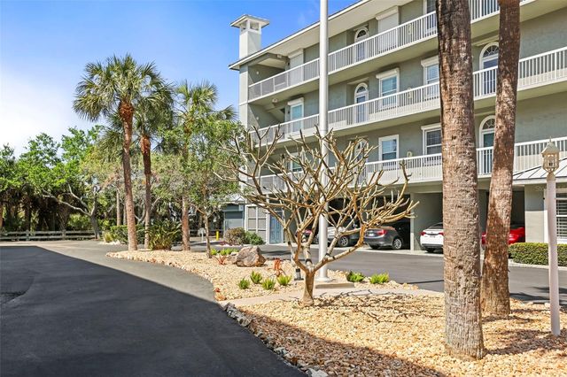 5 ISLAND PARK PLACE 206, Dunedin, FL 34698