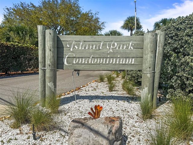 5 ISLAND PARK PLACE 206, Dunedin, FL 34698