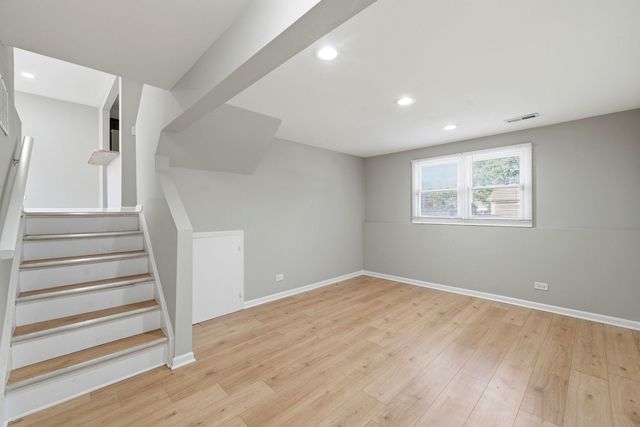 17690 HILLCREST Drive, Country Club Hills, IL 60478